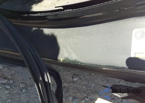 2024 Jeep Grand Cherokee 4Xe z USA, uszkodzony, nr VIN 1C4RJYB6XRC719482